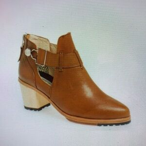 Matt Bernson Alpha  Wooden Heel Brown Leather Booties 8.5